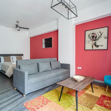 Yalarent Luxury Apartments In The Heart Of The City Ateny Zewnętrze zdjęcie