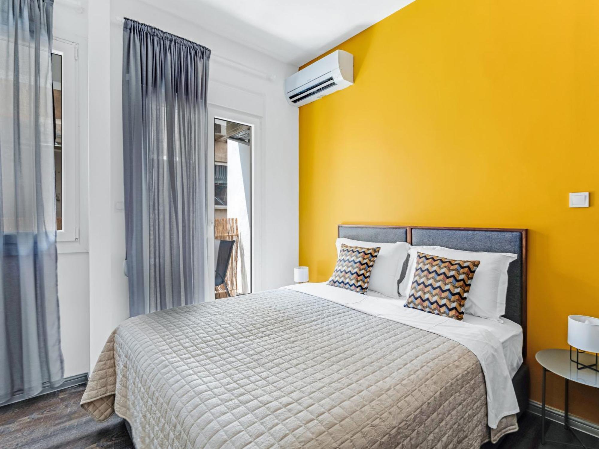 Yalarent Luxury Apartments In The Heart Of The City Ateny Zewnętrze zdjęcie
